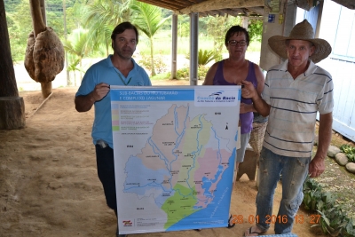 Comitê visita nascente protegida em Aiurê Baixo, Grão Pará