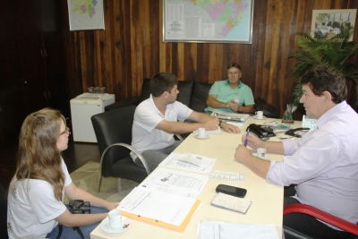 Secretário executivo regional recebe comitiva do Comitê Rio Canoinhas