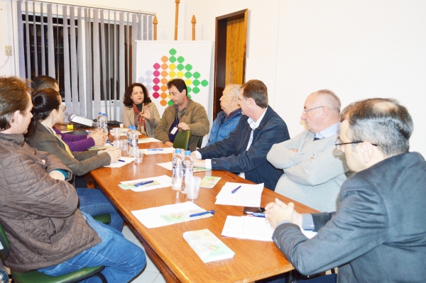 Comitê Urussanga participa de reunião da ACIU