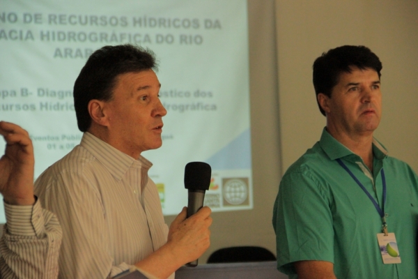 Prefeito de Turvo, Ronaldo Carlessi participando de um dos encontros regionais do Plano