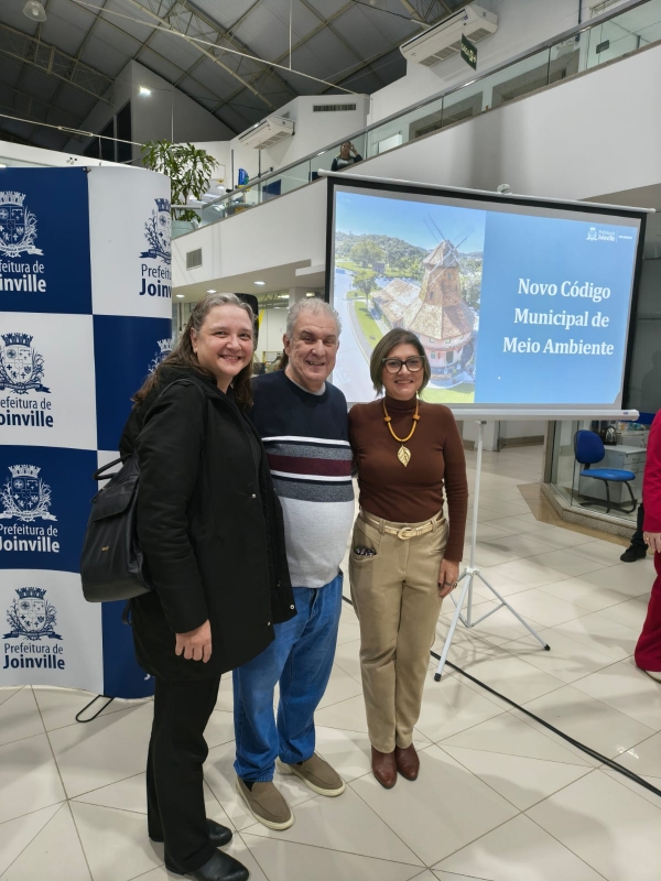 Comit&ecirc; Babitonga prestigia san&ccedil;&atilde;o do novo C&oacute;digo Municipal de Meio Ambiente de Joinville