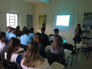 Educação e legislação ambiental foram tema de atividade com jovens do CIEE