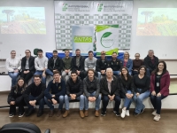 Semin&aacute;rio marca Dia da &Aacute;rvore com debate t&eacute;cnico, troca de experi&ecirc;ncias e a&ccedil;&atilde;o solid&aacute;ria em S&atilde;o Miguel do Oeste