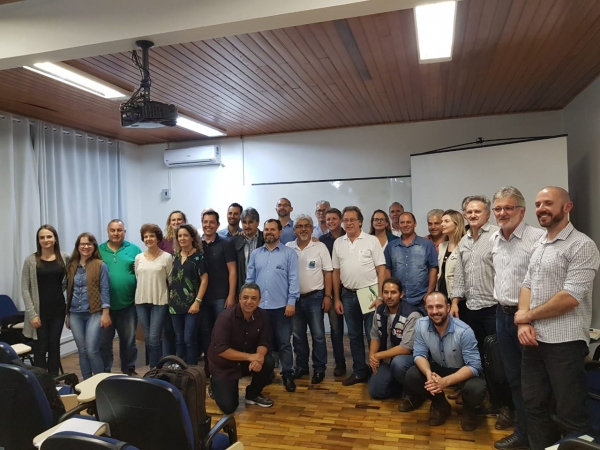 Comitê Urussanga participa de reunião do Fórum Catarinense de Comitês de Bacias Hidrográficas