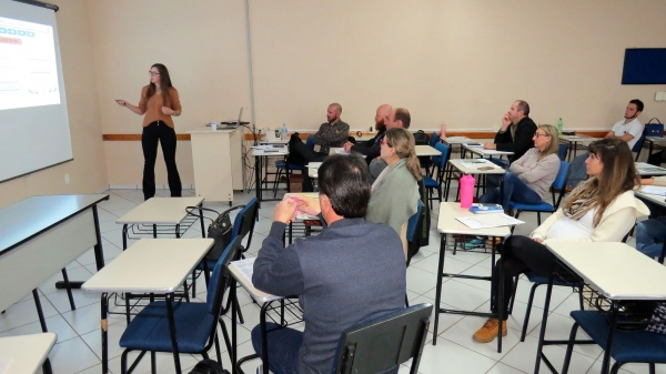 Curso capacita sobre Lei das Águas - Comitê Jacutinga