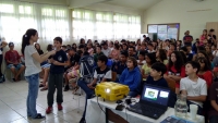 ESCOLA DE BOMBINHAS MOBILIZADA NA RESTAURAÇÃO DA MATA CILIAR