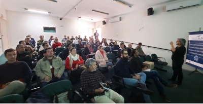 A Associação dos Municípios da Região de Laguna (Amurel) junto com O Comitê da Bacia e a Comissão de Redragagem do Rio Tubarão, participaram de reunião, nesta terça-feira (31/05), para definir encaminhamentos sobre a mitigação das cheias na RH9