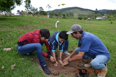 Comitê participa de atividades educativas em mais uma escola da região