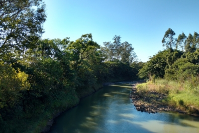 Época de plantio de arroz aumenta consumo de água na Bacia do Rio Araranguá