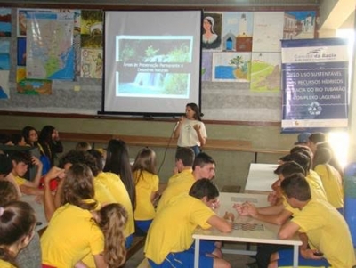 Palestra Ambiental e Entrega de Materiais em Treze de Maio