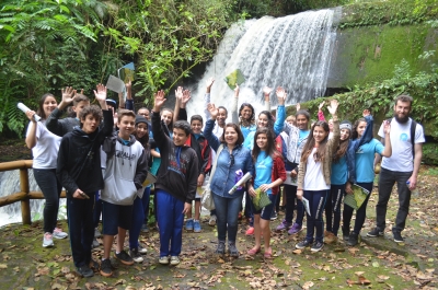 Estudantes de Criciúma conhecem Rio Urussanga em saída a campo