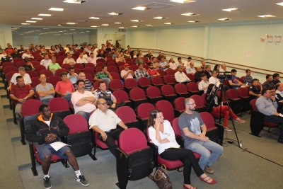 Laguna promoveu audiência pública nessa segunda-feira para tratar dos estudos da redragagem