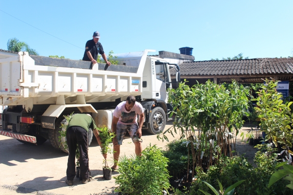 Entrega feita em Rio Fortuna para municípios das Encostas da Serra