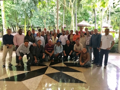 Vice Presidente Comitê rio Chapecó participa de reunião do Fórum Nacional de comitês de bacia em Foz de Iguaçu