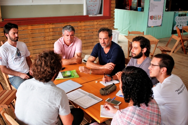 EQUIPE DA UFSC PARTICIPA DE REUNIÕES COM COMITÊ, ACAT, CÂMARA LEGISLATIVA DE BOMBINHAS E ASSOCIAÇÃO PORTO AMBIENTAL