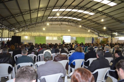 III SEMINÁRIO DA ÁGUA FOI SUCESSO DE PÚBLICO E PROGRAMAÇÃO