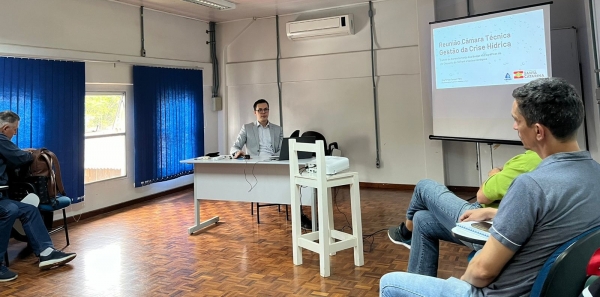 Ações e investimentos em saneamento básico são discutidos em reunião do Comitê Chapecó e Irani